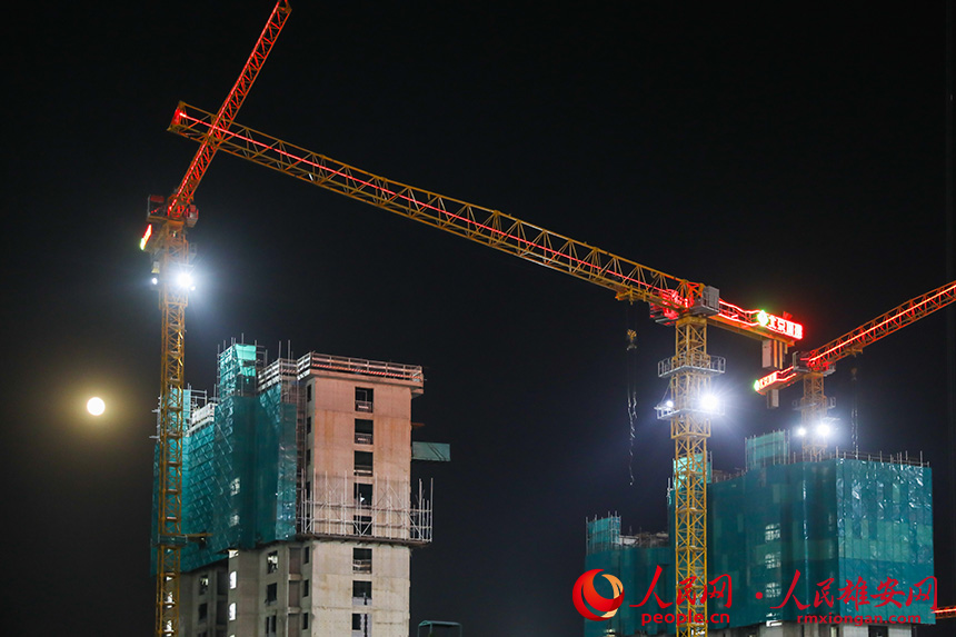 圖為雄安新區(qū)容西片區(qū)夜景。王興遠(yuǎn)攝
