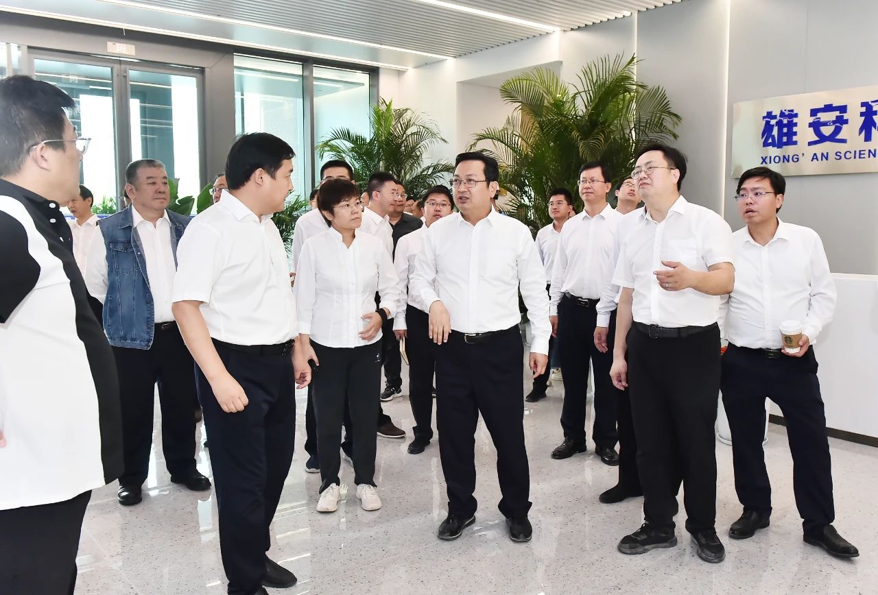 張國華調(diào)研起步區(qū)、啟動區(qū)重點項目工作。劉向陽攝